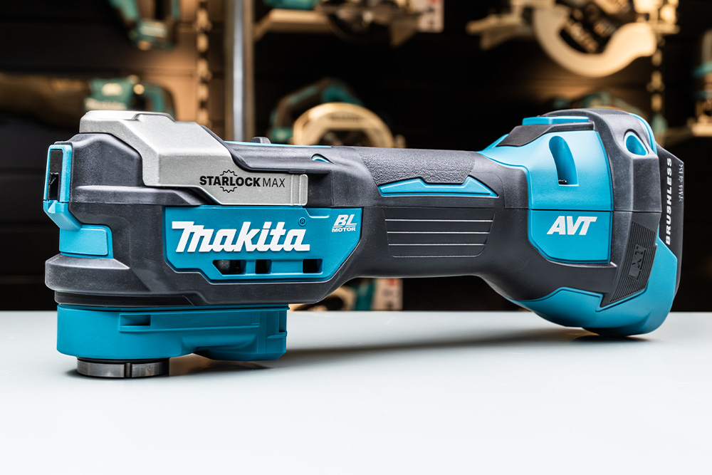 Makita DTM52 multitool